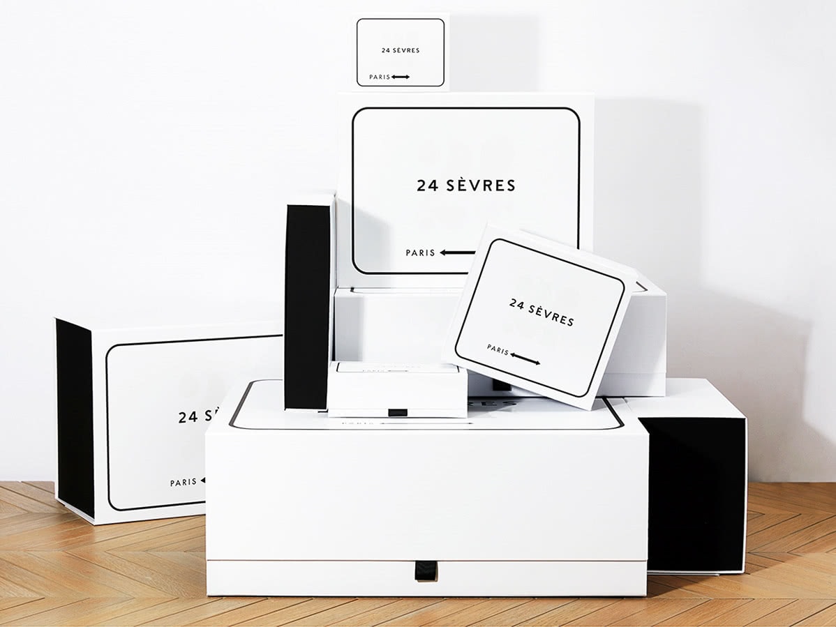 Luxe Digital luxury multibrand online retail 24 sevres packaging delivery