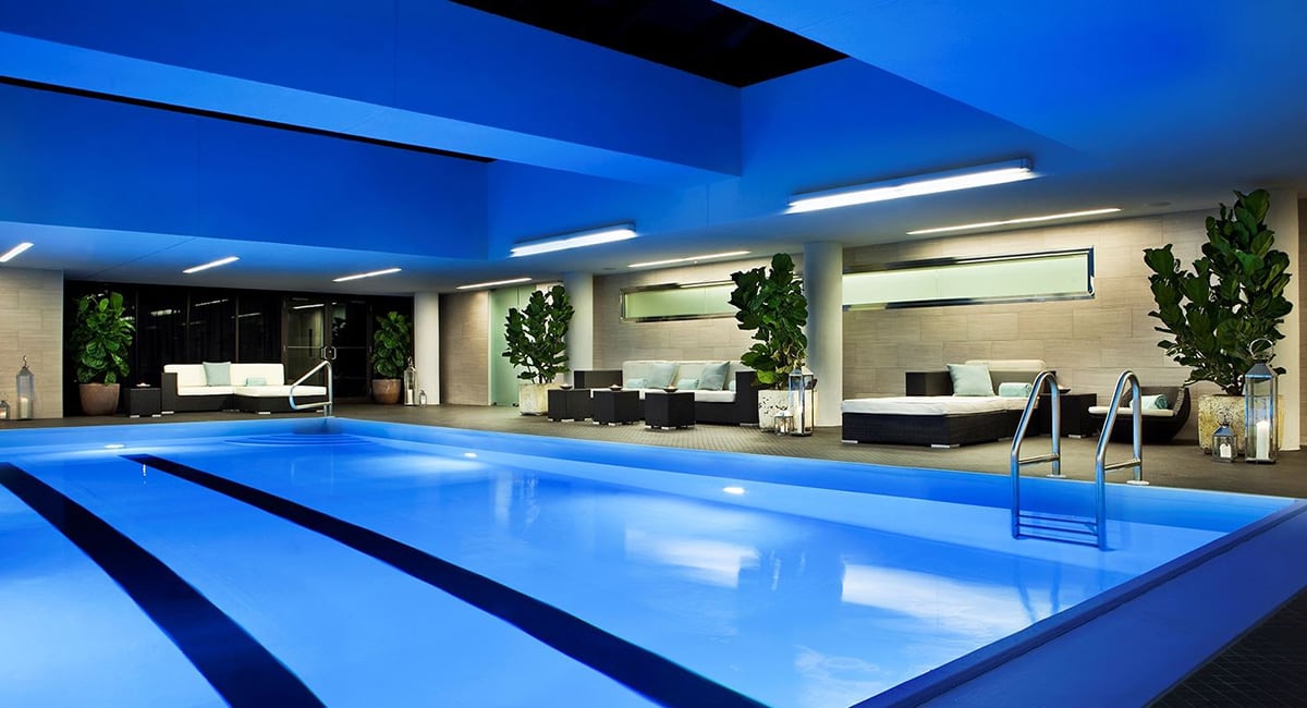 Luxe Digital luxury best hotel Philadelphia Rittenhouse swimming pool