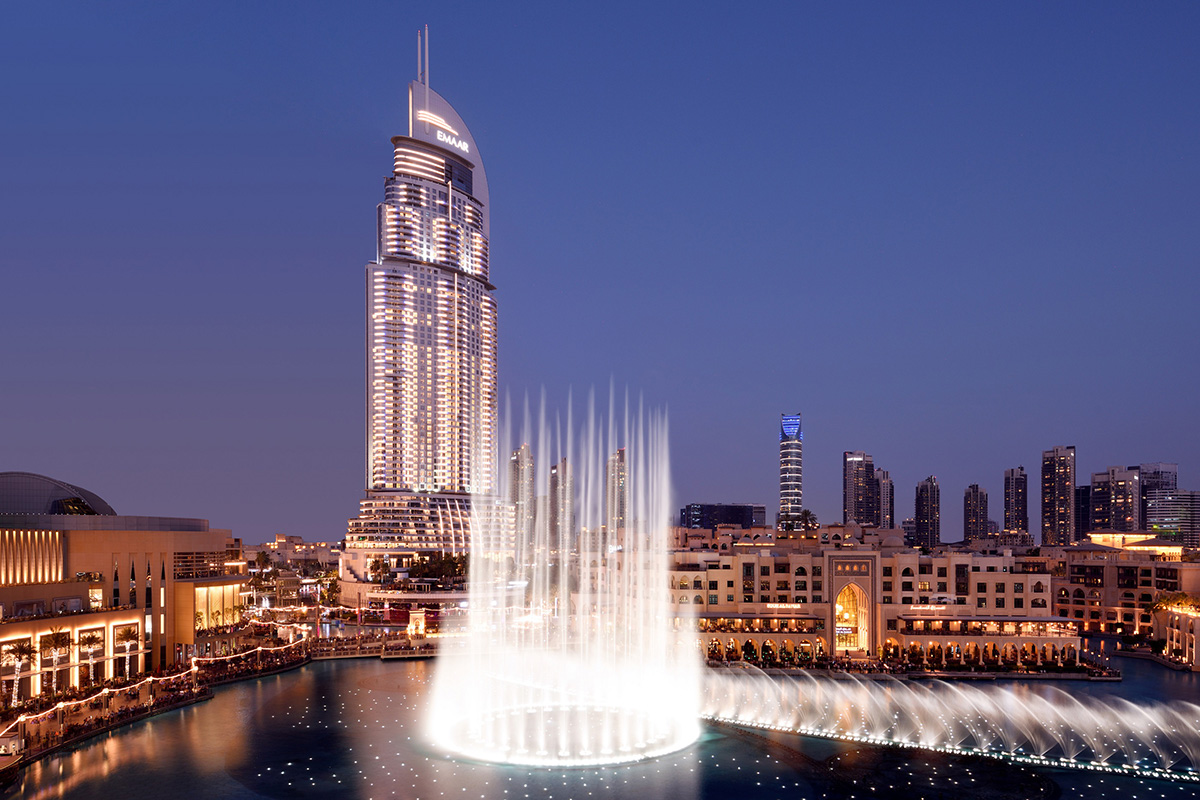 Luxe Digital luxury hotel Dubai Address Downtown fountain