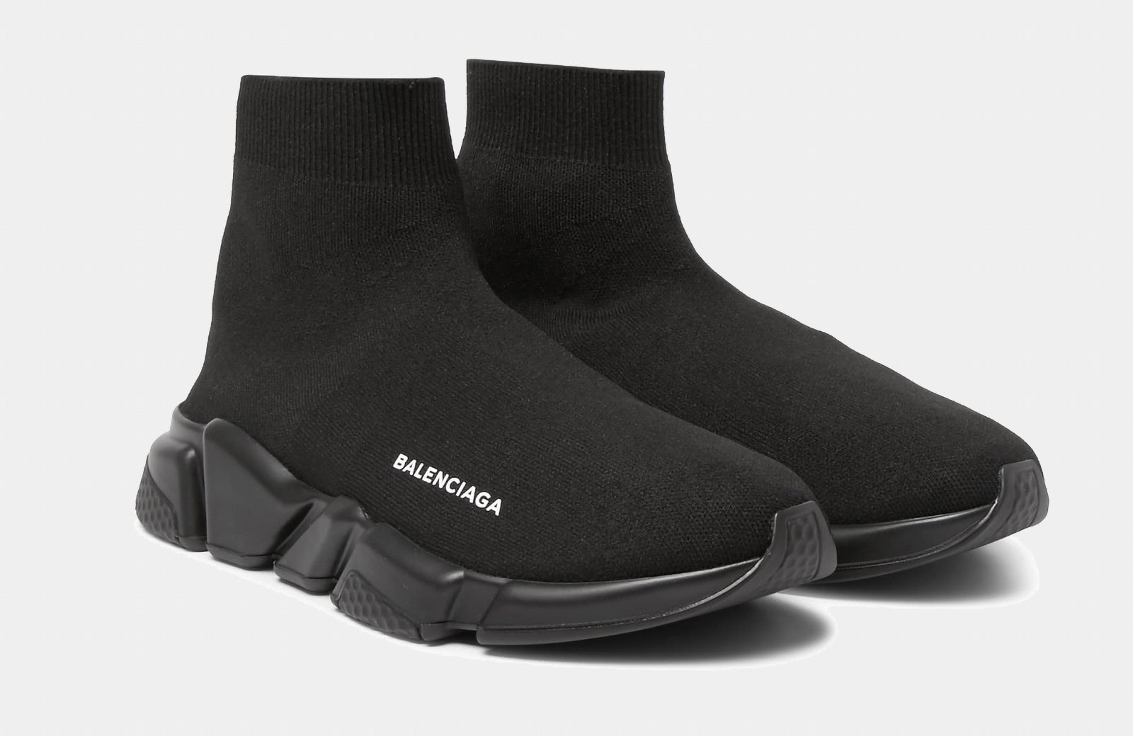 best comfortable sneaker men Balenciaga luxury style - Luxe Digital