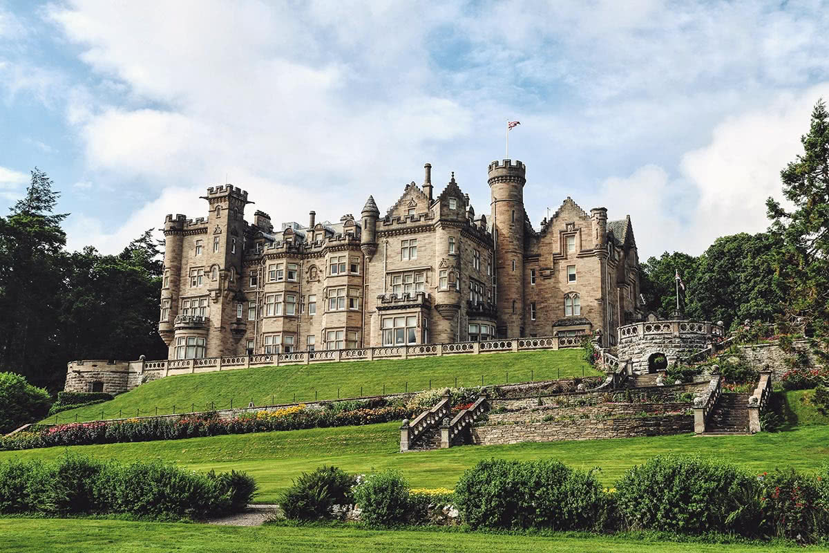 Best Wedding venues Skibo Castle, Scotland - Luxe Digital