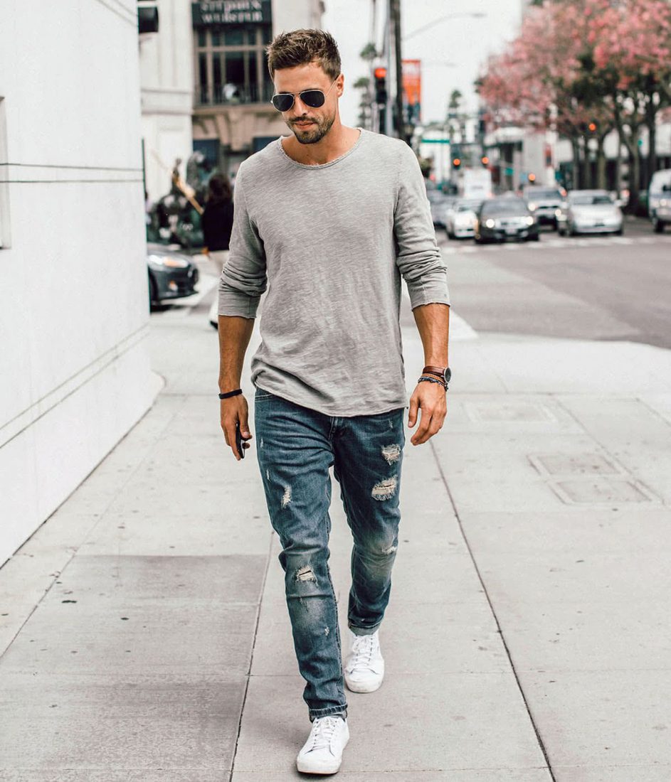 Casual Style Guide For Men: 7 Pro Tips To Look Great