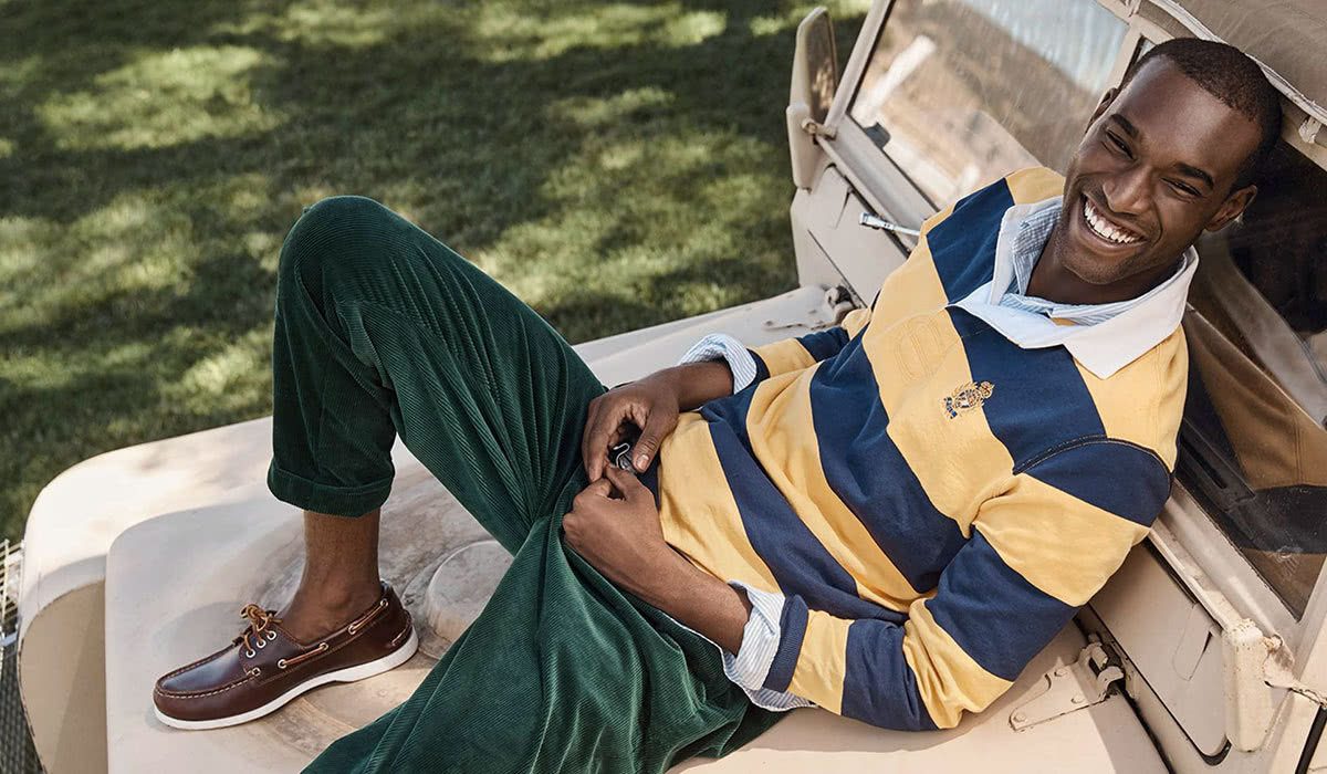 Casual men dress code style Ralph Lauren - Luxe Digital