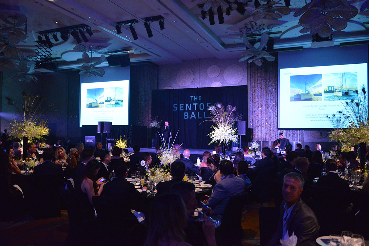 Singapore Yacht Show Sentosa Ball luxury boat - Luxe Digital
