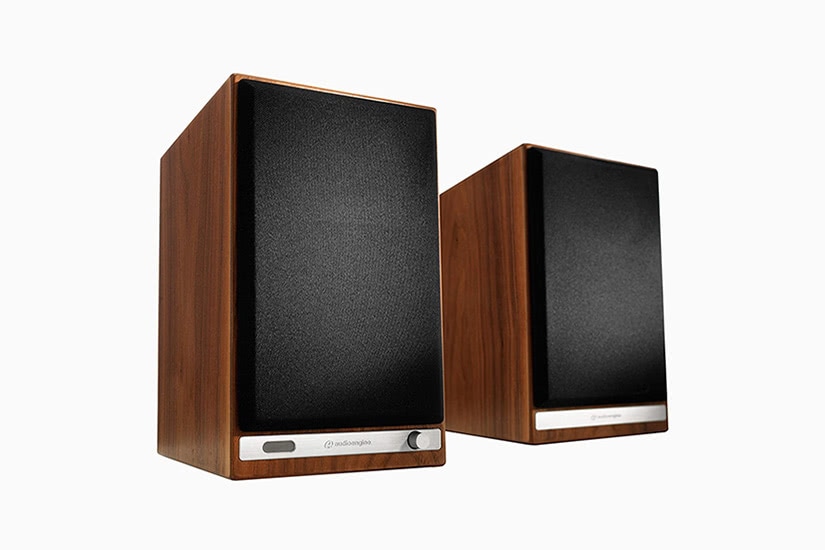 best home office setup speakers Audioengine HD6 - Luxe Digital