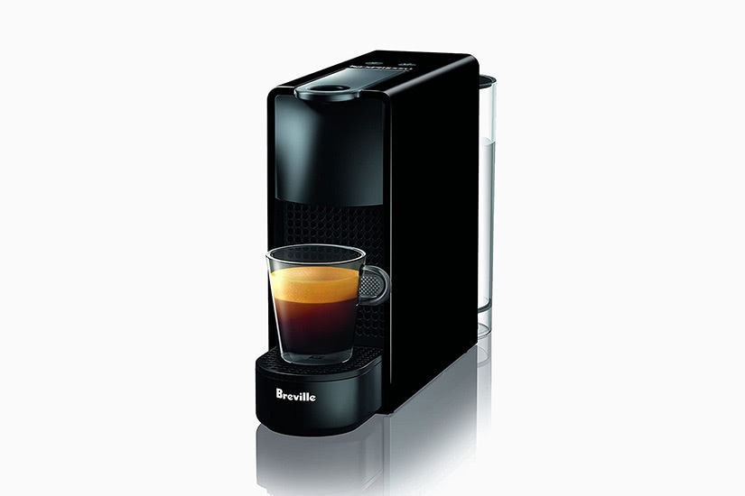 https://cdn.luxe.digital/media/2020/05/05204641/best-coffee-makers-small-nespresso-essenza-mini-luxe-digital.jpg