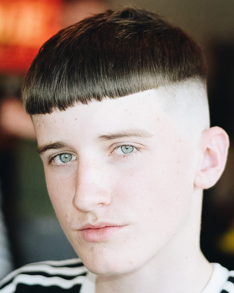 best short haircuts men bowl cut - Luxe Digital