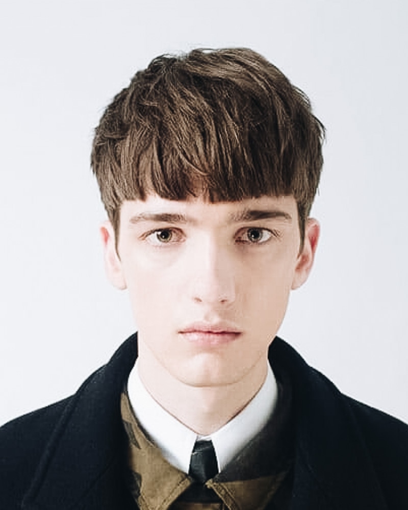 best short haircuts men bowl cut - Luxe Digital