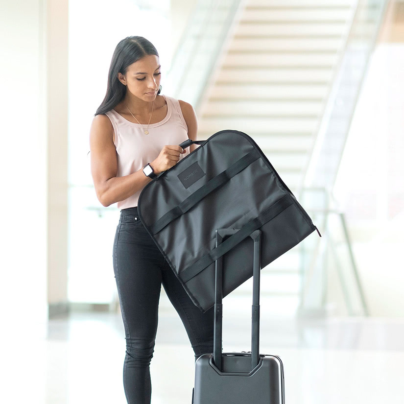 11 Best Garment Bags: Stay Stylish While Travelling