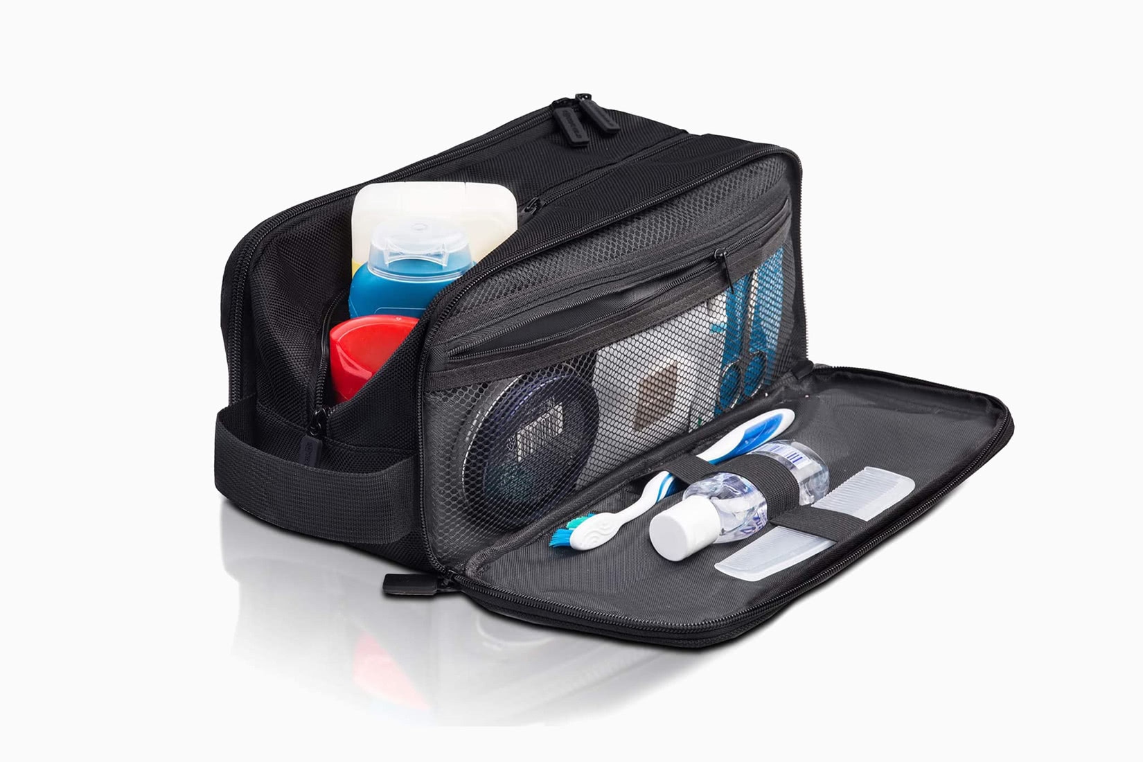 15 Best Men's Toiletry Bags & Dopp Kits in 2023, According to