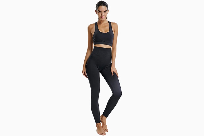 L'URV Review: I'm on Clouds Scallop Hem Bra & Leggings - Schimiggy