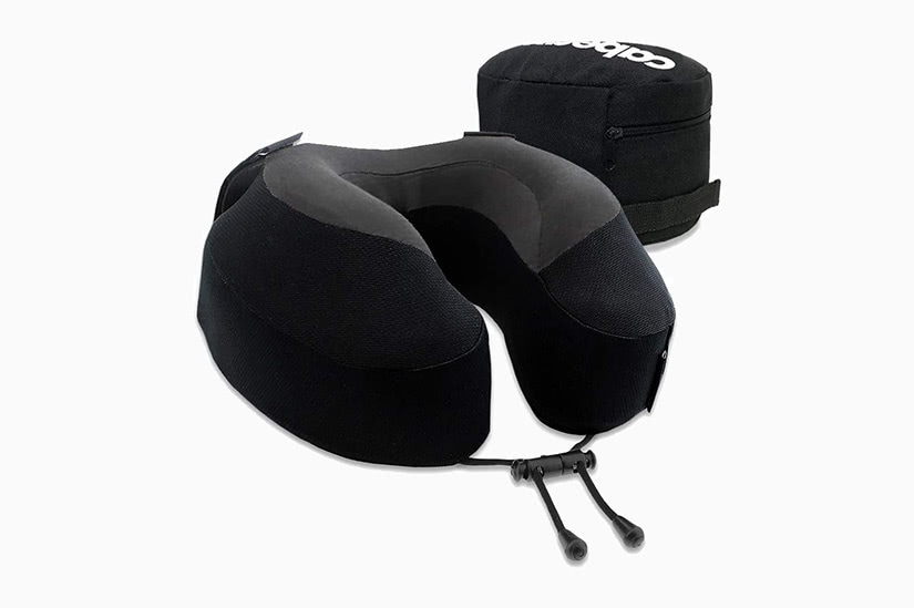 best travel pillows cabeau evolution s3 luxe digital