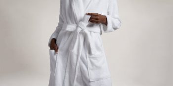 19 Best Bathrobes For Women: Relax In Style (Buying Guide)