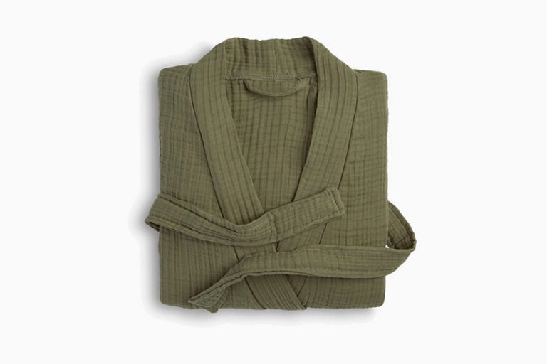 15 Best Robes & Bathrobes For Men (Style Guide)