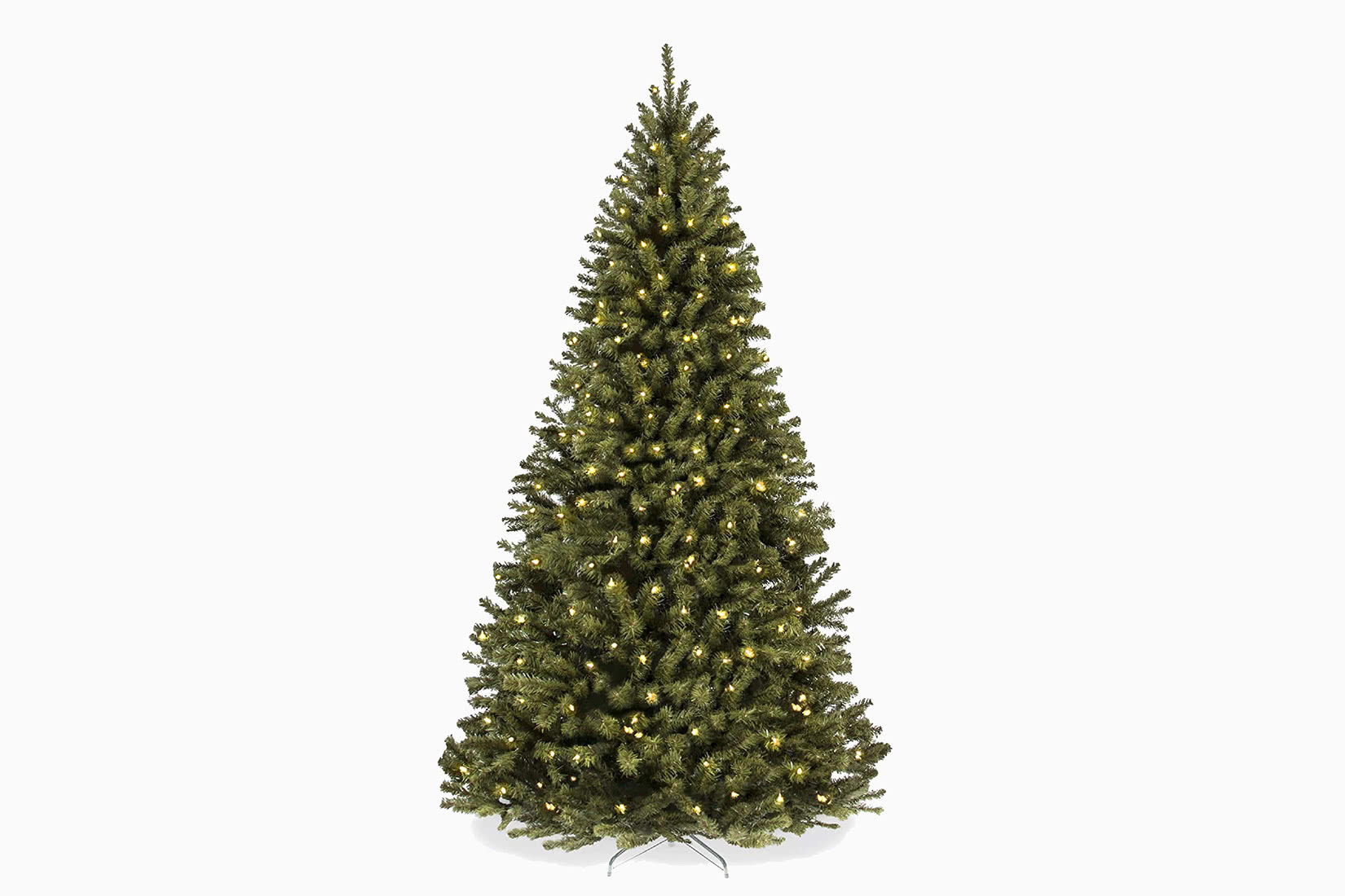 best artificial Christmas tree budget choice review - Luxe Digital