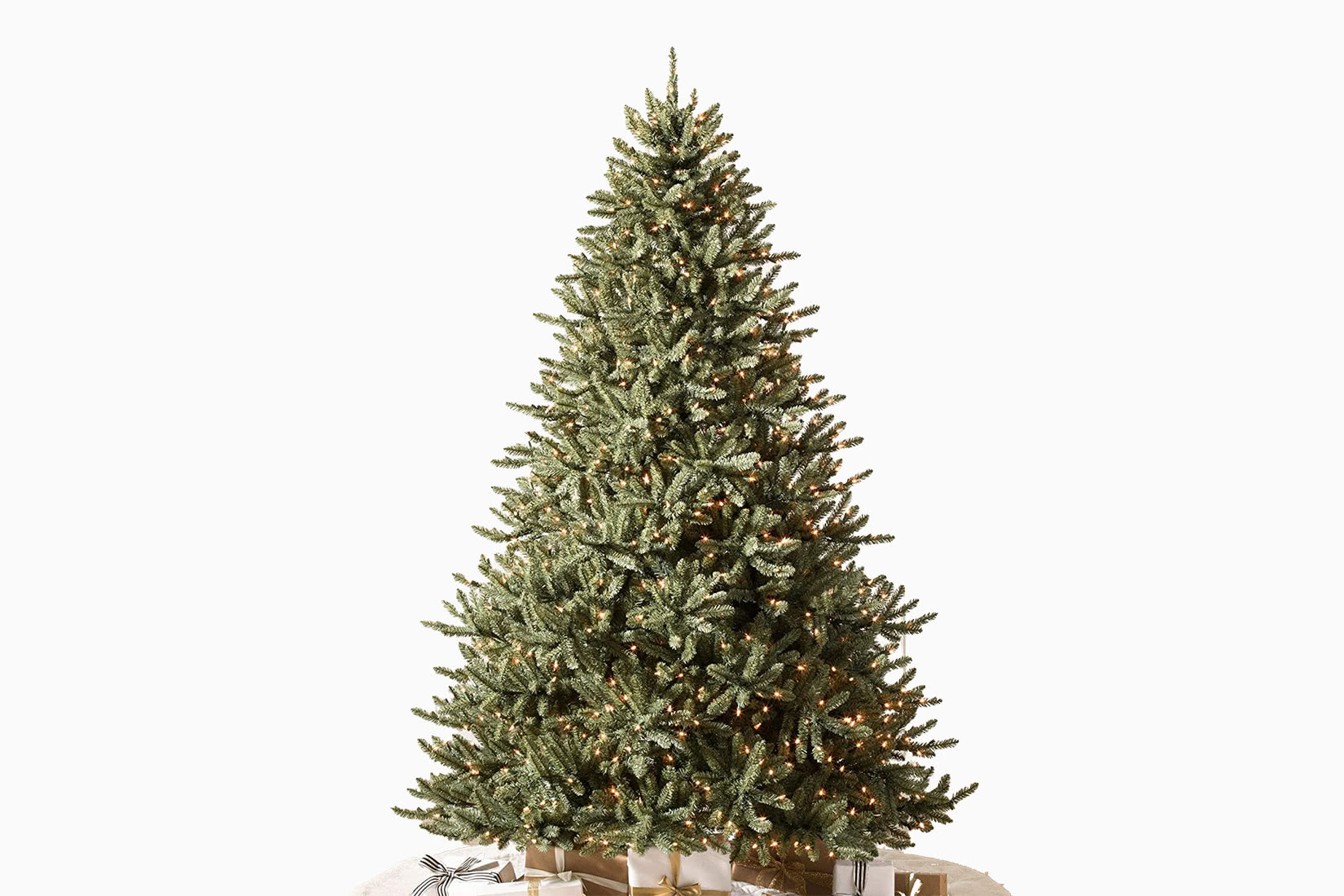 best artificial Christmas tree led balsam hill 4.5 review - Luxe Digital