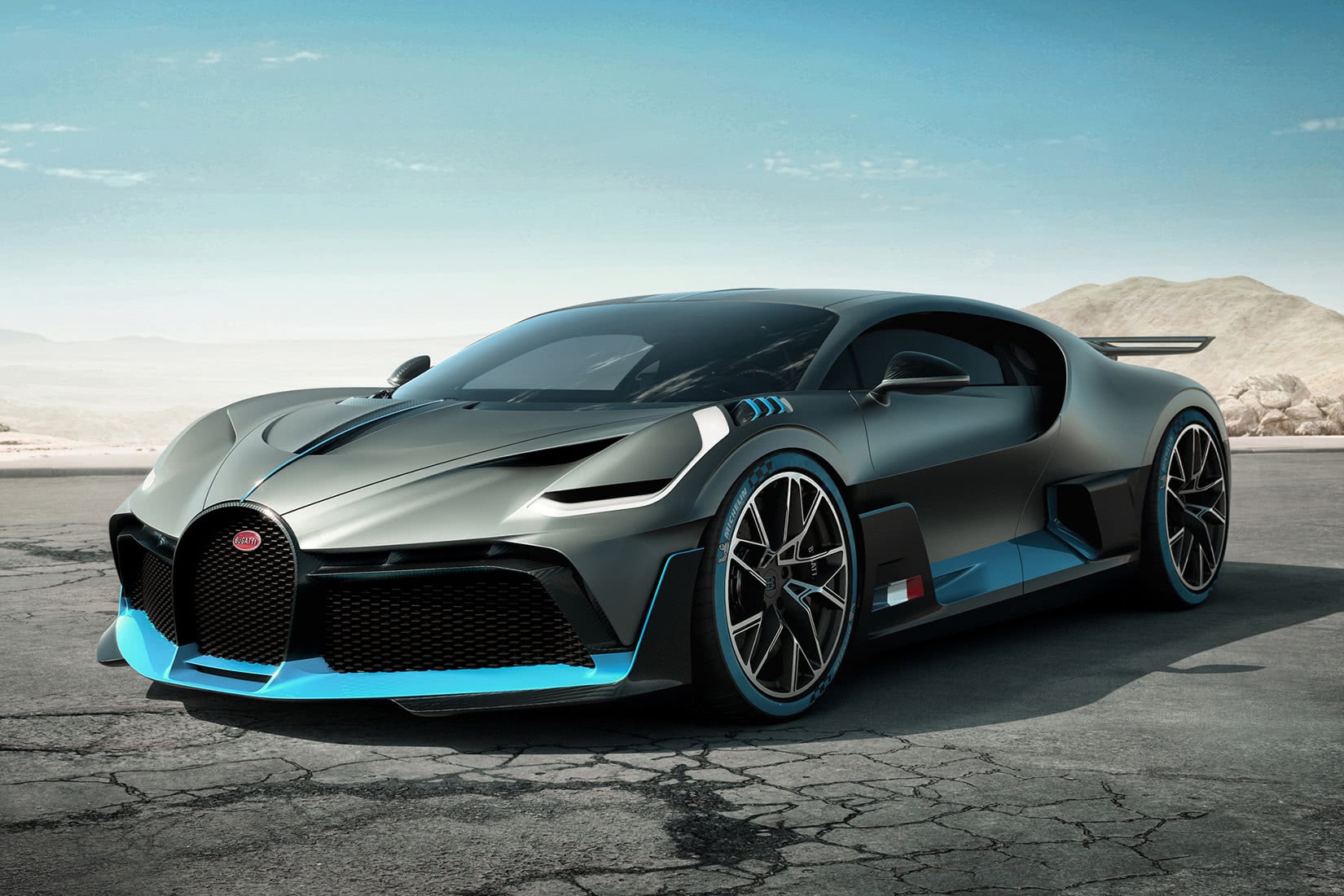 Dünyanın en pahalı arabaları 2021 Bugatti Divo