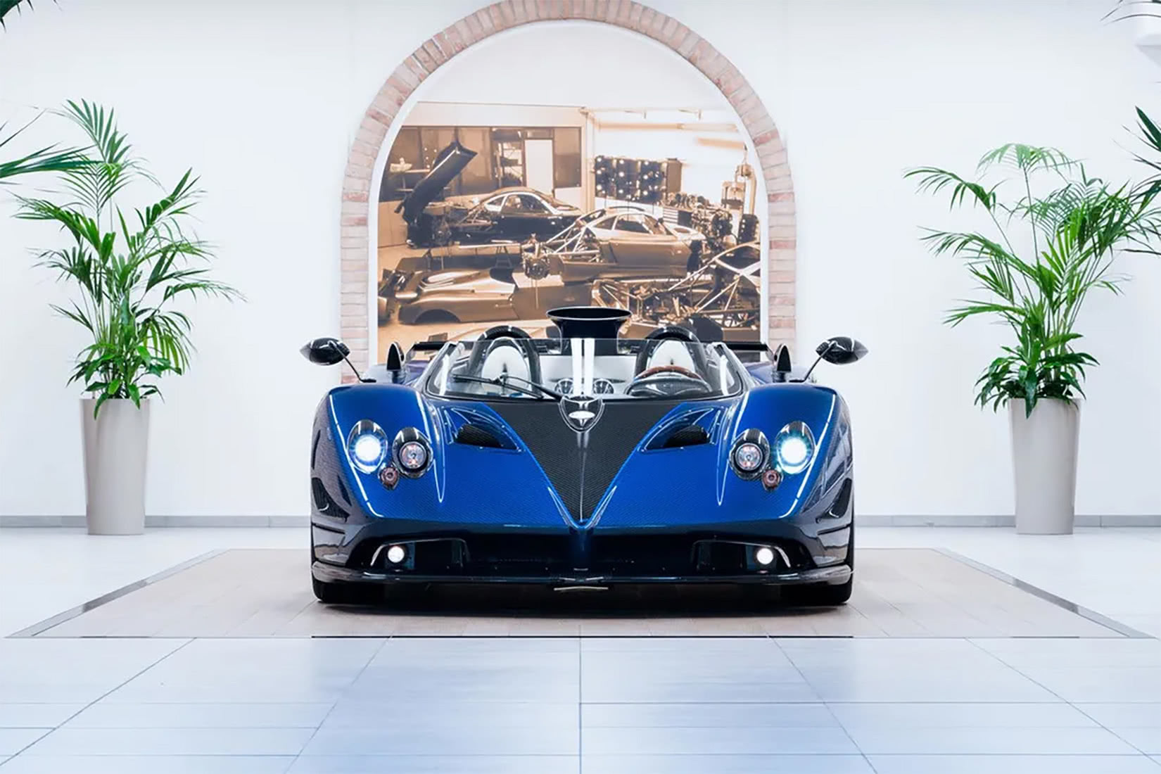 Dünyanın en pahalı arabaları 2021 Pagani Zonda HP Barchetta