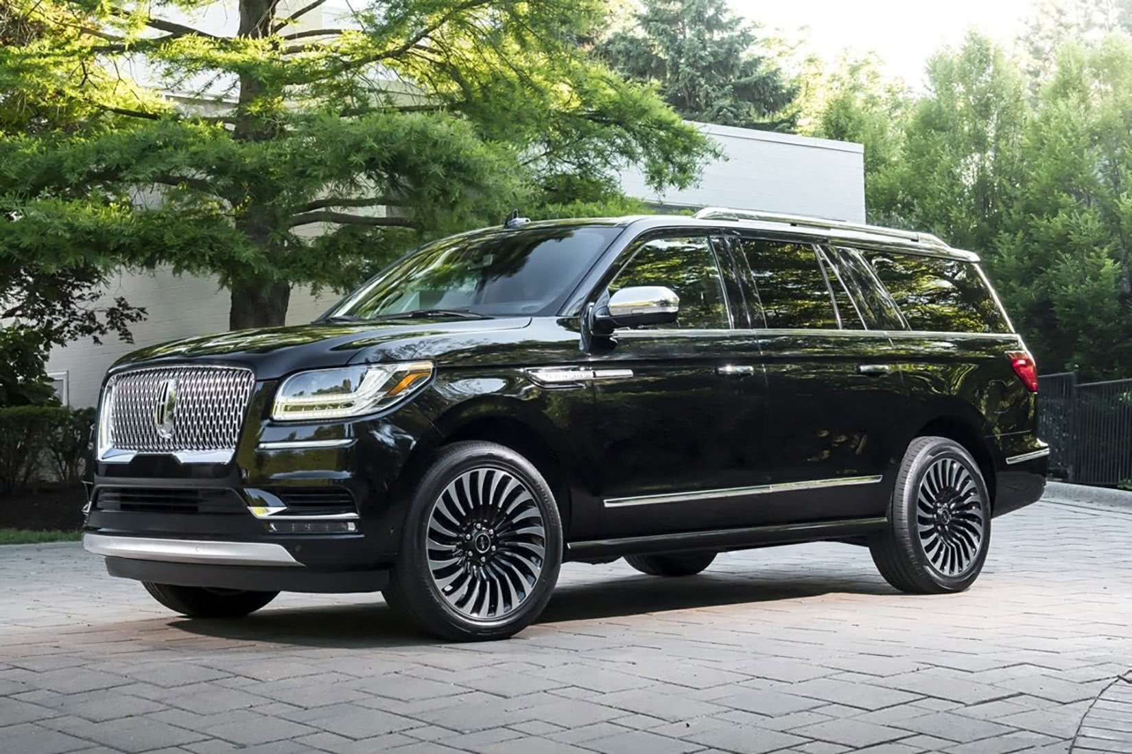 21 Best Luxury SUVs TopRated SUVs Of 2021 (Updated)