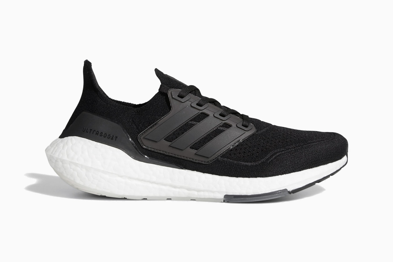 most comfortable men sneakers adidas ultraboost 21 review - Luxe Digital