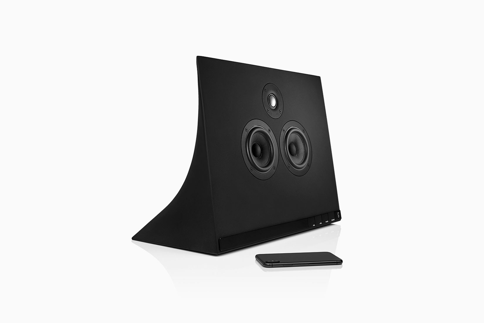 best bookshelf speakers master and dynamic review Luxe Digital