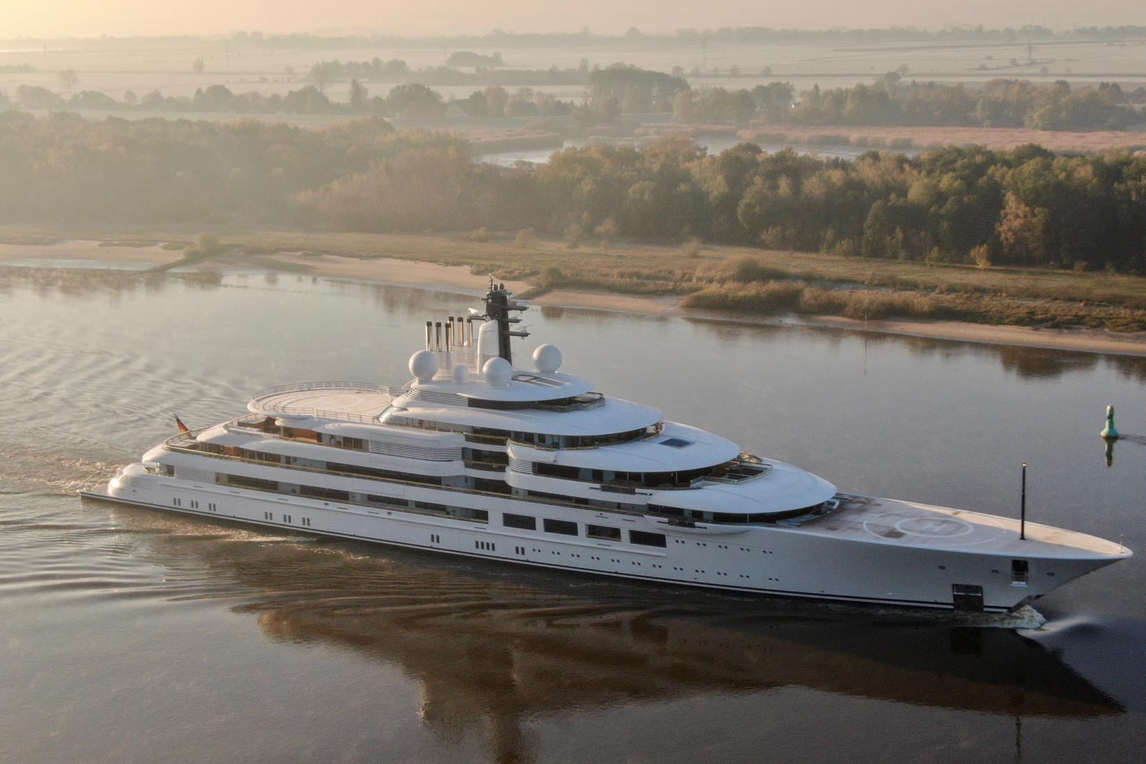 largest yacht scheherazade review Luxe Digital