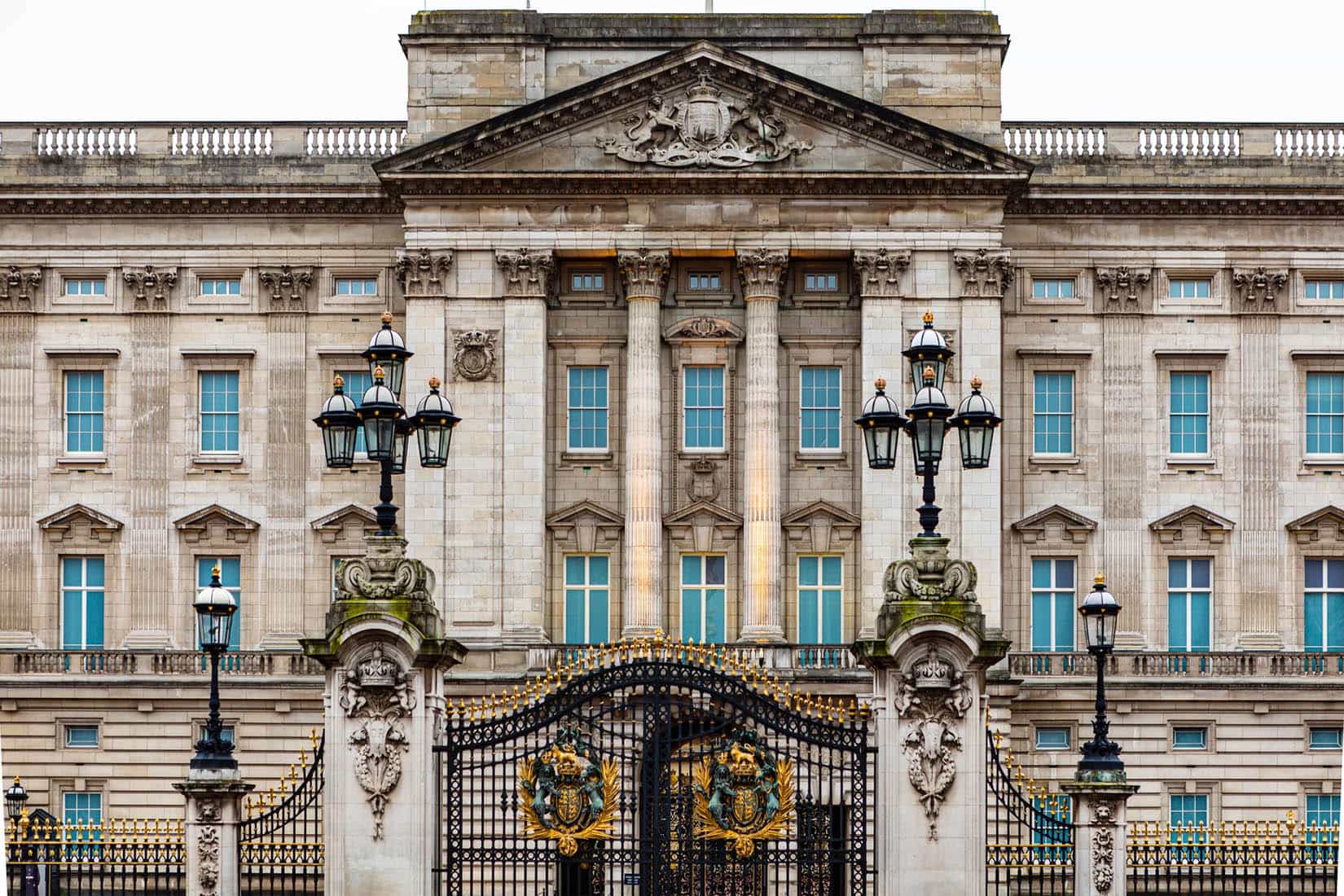 most expensive houses buckingham palace review Luxe Digital