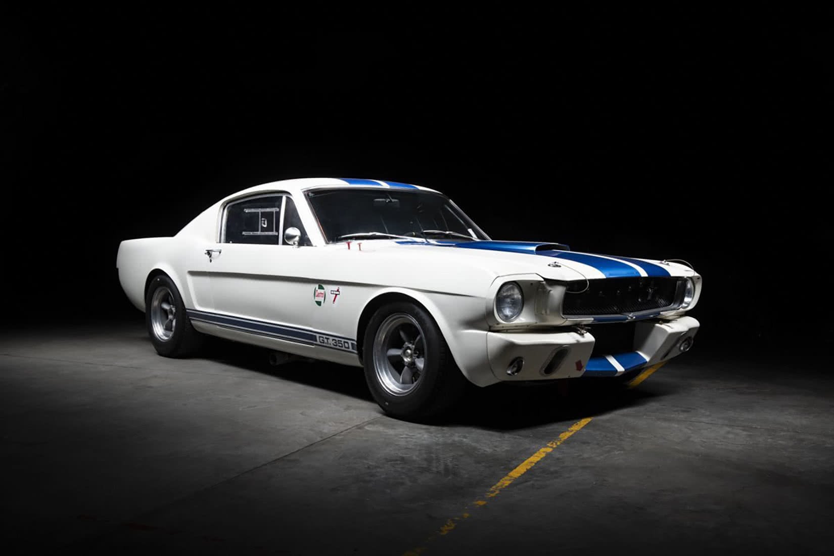 best classic cars vintage Ford Mustang Shelby GT350 1965 old - Luxe Digital
