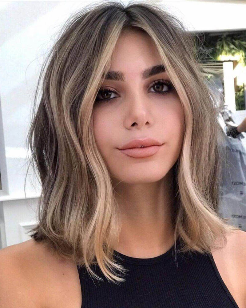 51 Medium Hairstyles & Shoulder-Length Haircuts for Women in 2022