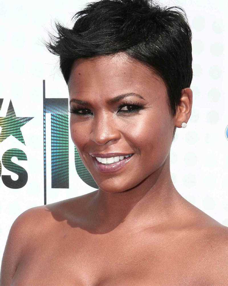 black women short hairstyles side parted pixie Luxe Digital