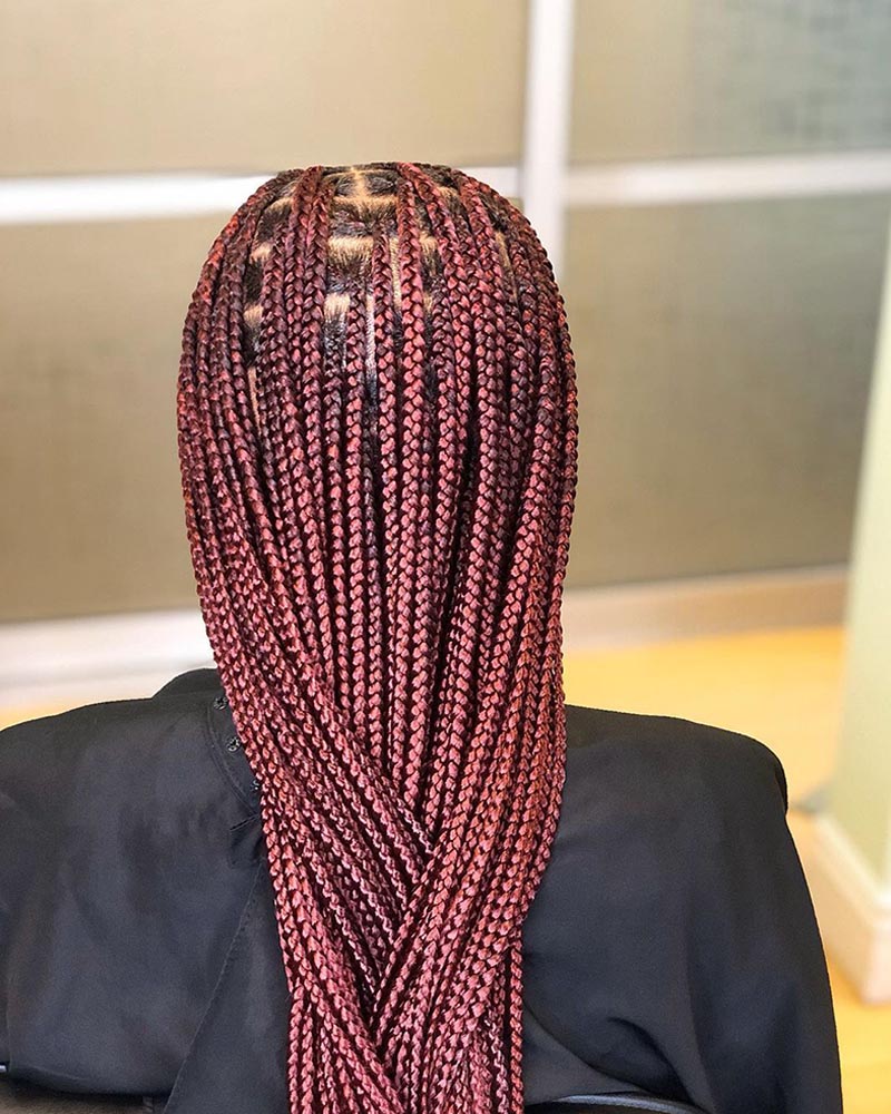 knotless braids women burgundy knotless braids Luxe Digital