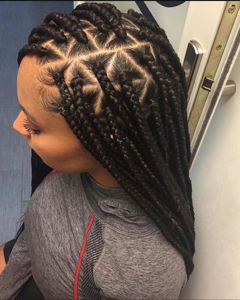 25 Hottest Knotless Braids Style: Illustrated Guide