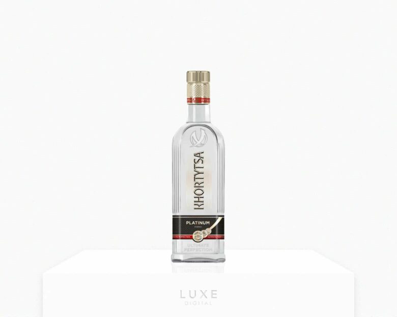 Vodka Czysta De Luxe - Aelia Duty Free 10% off on your online order