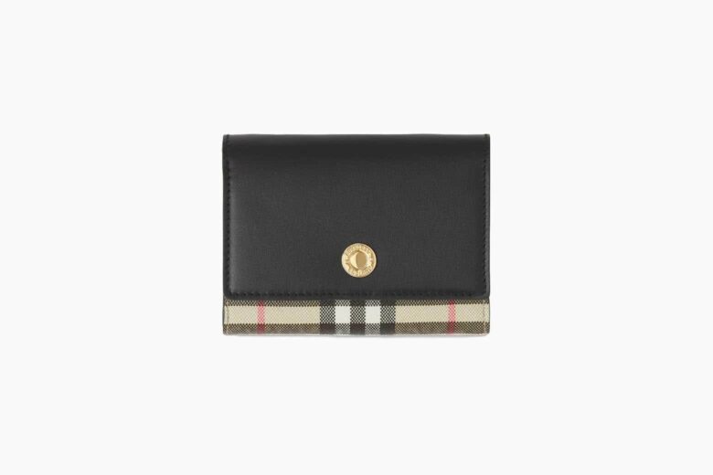 21 Best Wallets For Women: Stylish & Functional (Buying Guide)