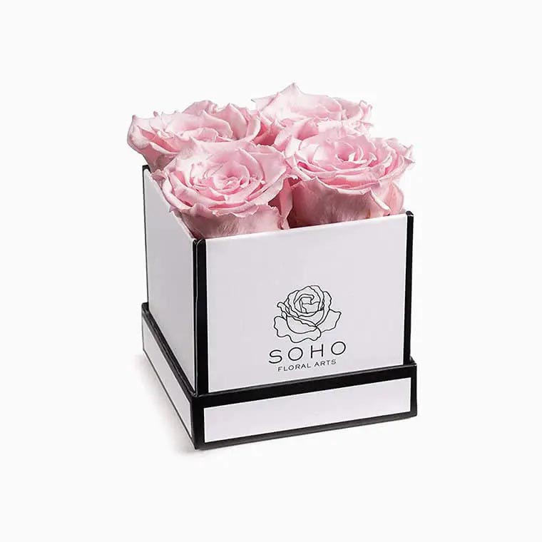 best luxury gifts women eternity roses - Luxe Digital