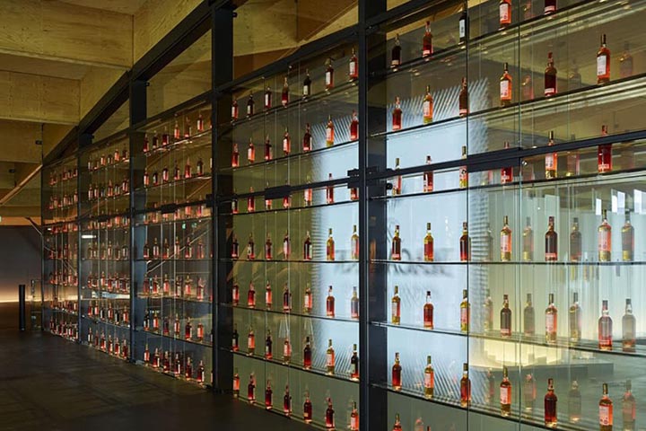macallan scotch whisky distillery tour scotland speyside - Luxe Digital