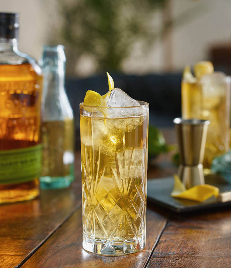 bulleit whiskey bourbon lemonade recipe - Luxe Digital