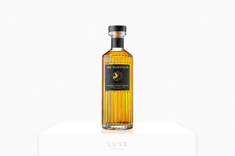 sassenach blended scotch whiskey price review - Luxe Digital