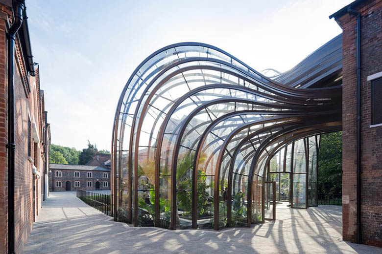 bombay sapphire interwined botanical glasshouse - Luxe Digital