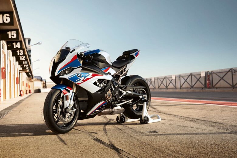 fastest motorcycles bmw s1000rr review - Luxe Digital