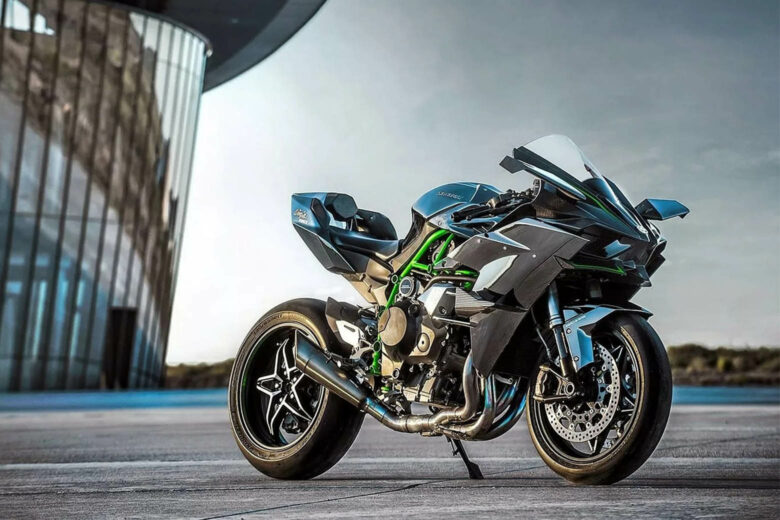 fastest motorcycles kawasaki ninja h2r review - Luxe Digital