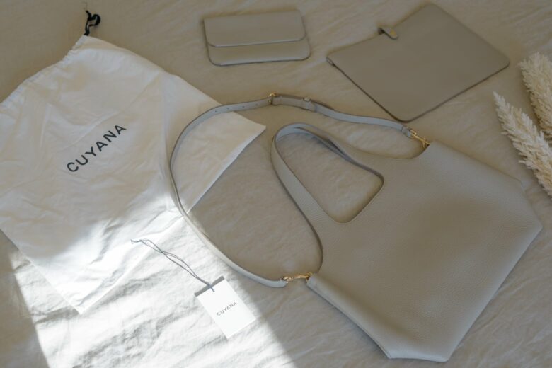 cuyana system tote reviews unboxing luxury digital