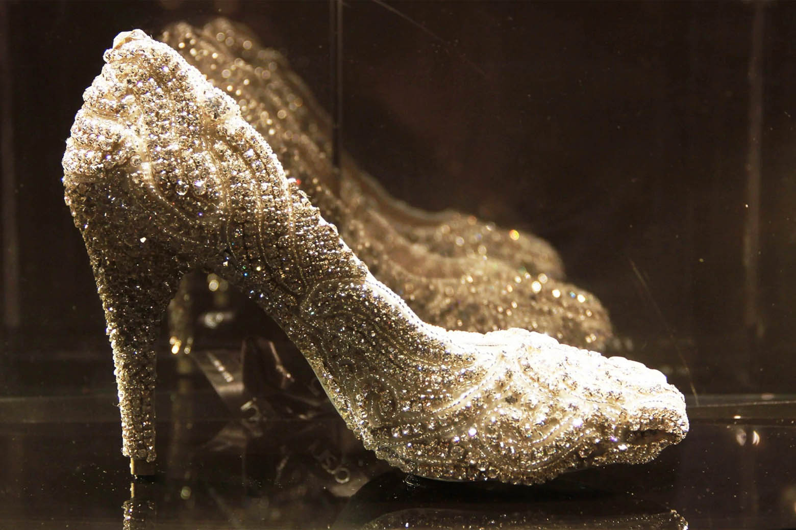 expensive women's shoes with red soles