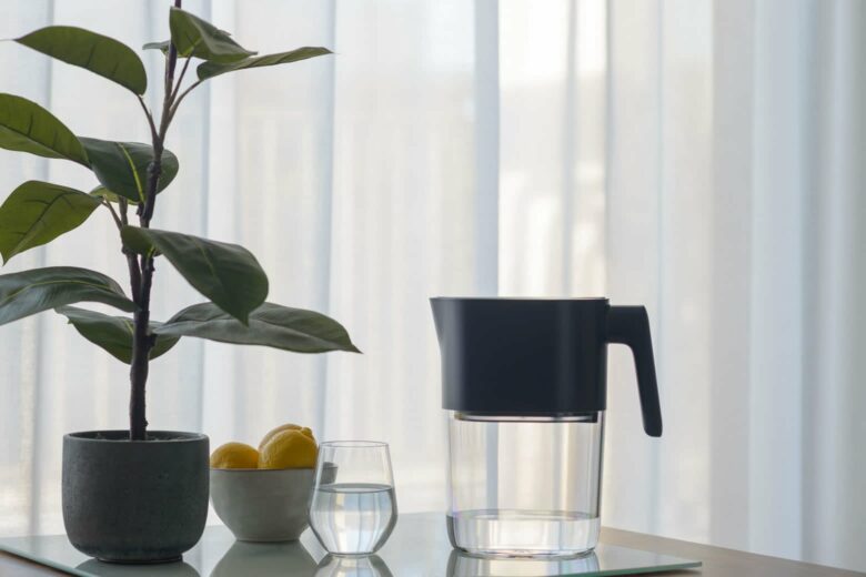 LARQ Pitcher Review Water filtration - Luxe Digital