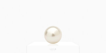 The Luxurious World of Pearls, From South Sea to Freshwater