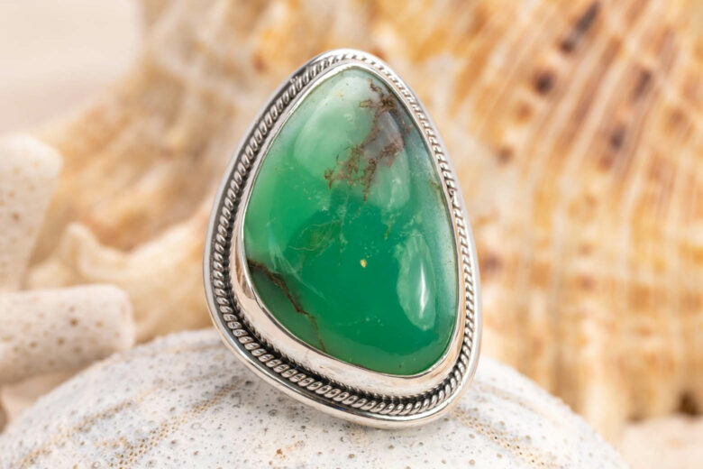 chrysoprase meaning properties value zodiac - Luxe Digital