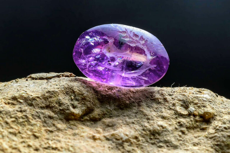 amethyst meaning properties value definition - Luxe Digital
