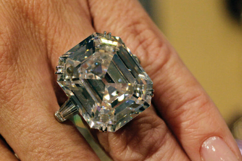 Kameraad vegetarisch stad 15 Most Expensive Engagement Rings in the World (Ranking)