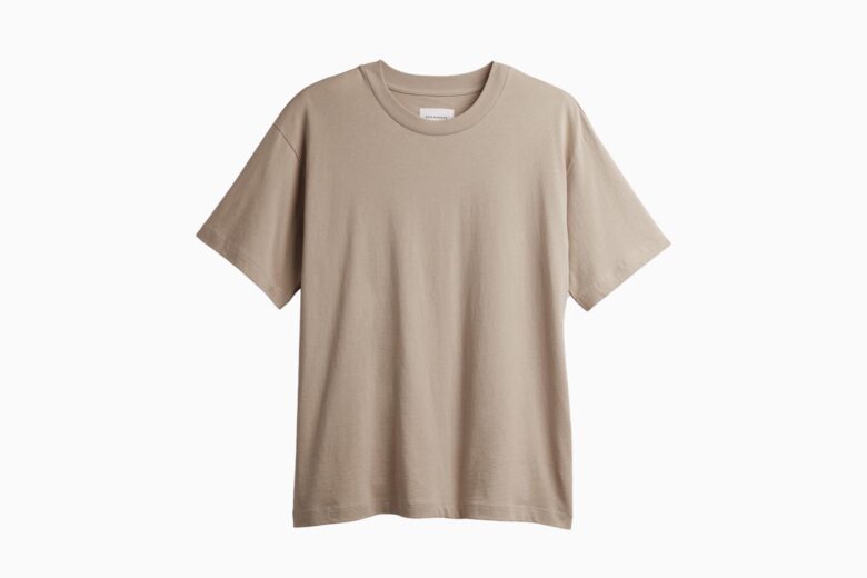 Men's casual and elegant t-shirts