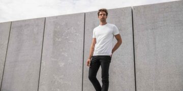 best t shirts men review - Luxe Digital